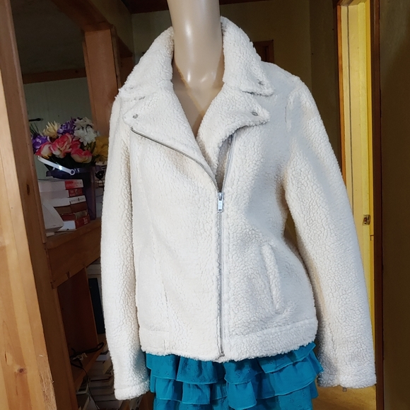 Old Navy Jackets & Blazers - Old Navy. Shepra. Waist Length. Zippered. Jacket.